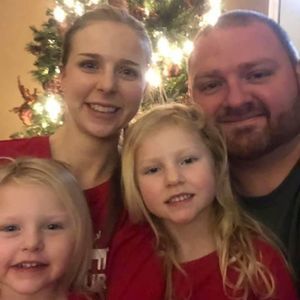 Meet your Posher, Derrick